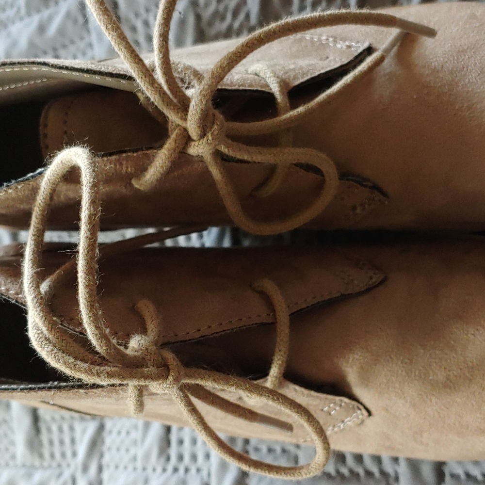 White Mountain Wedge Boot - Picture 6 of 6